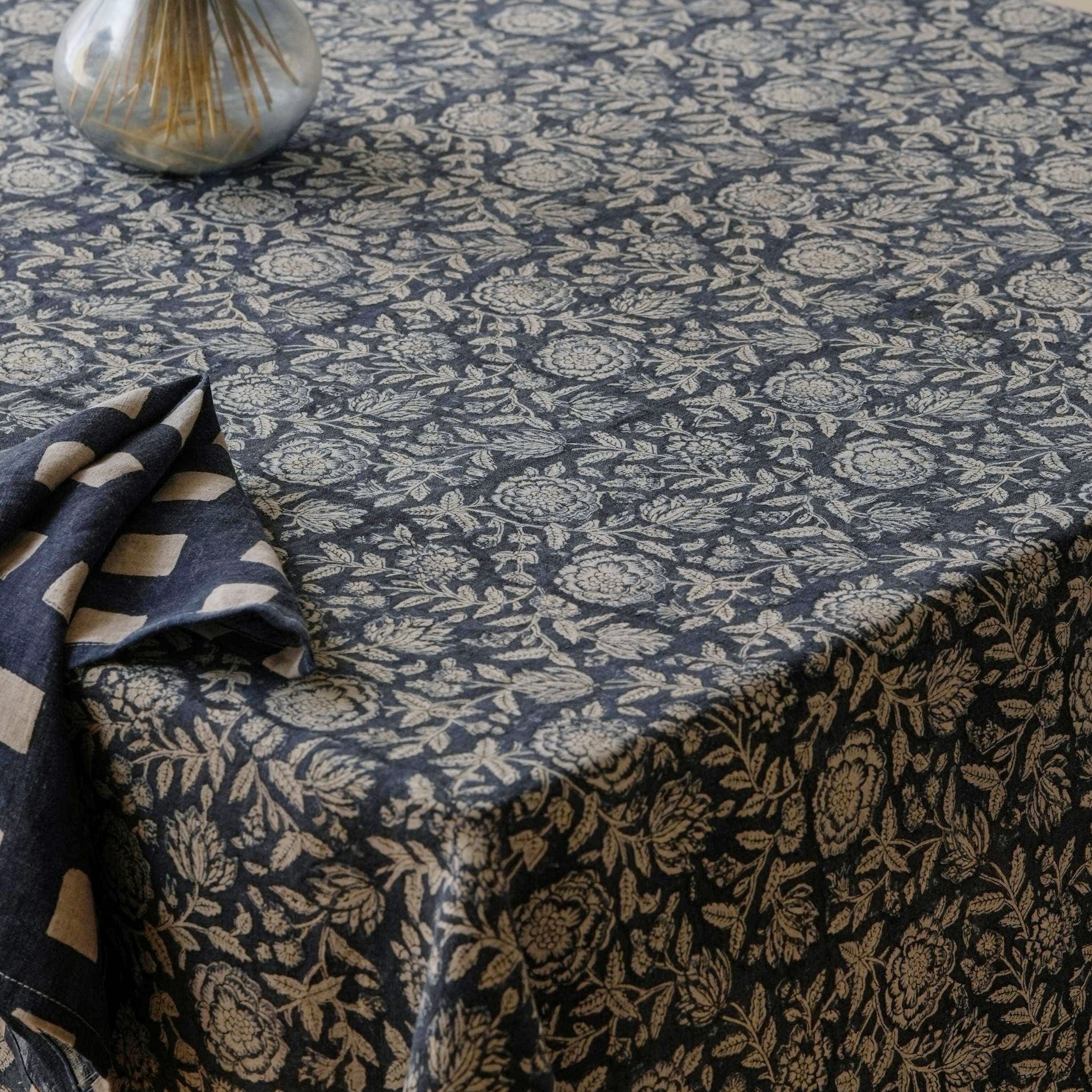 Salt & Sundry Rio Linen Tablecloth - Thumbnail 5