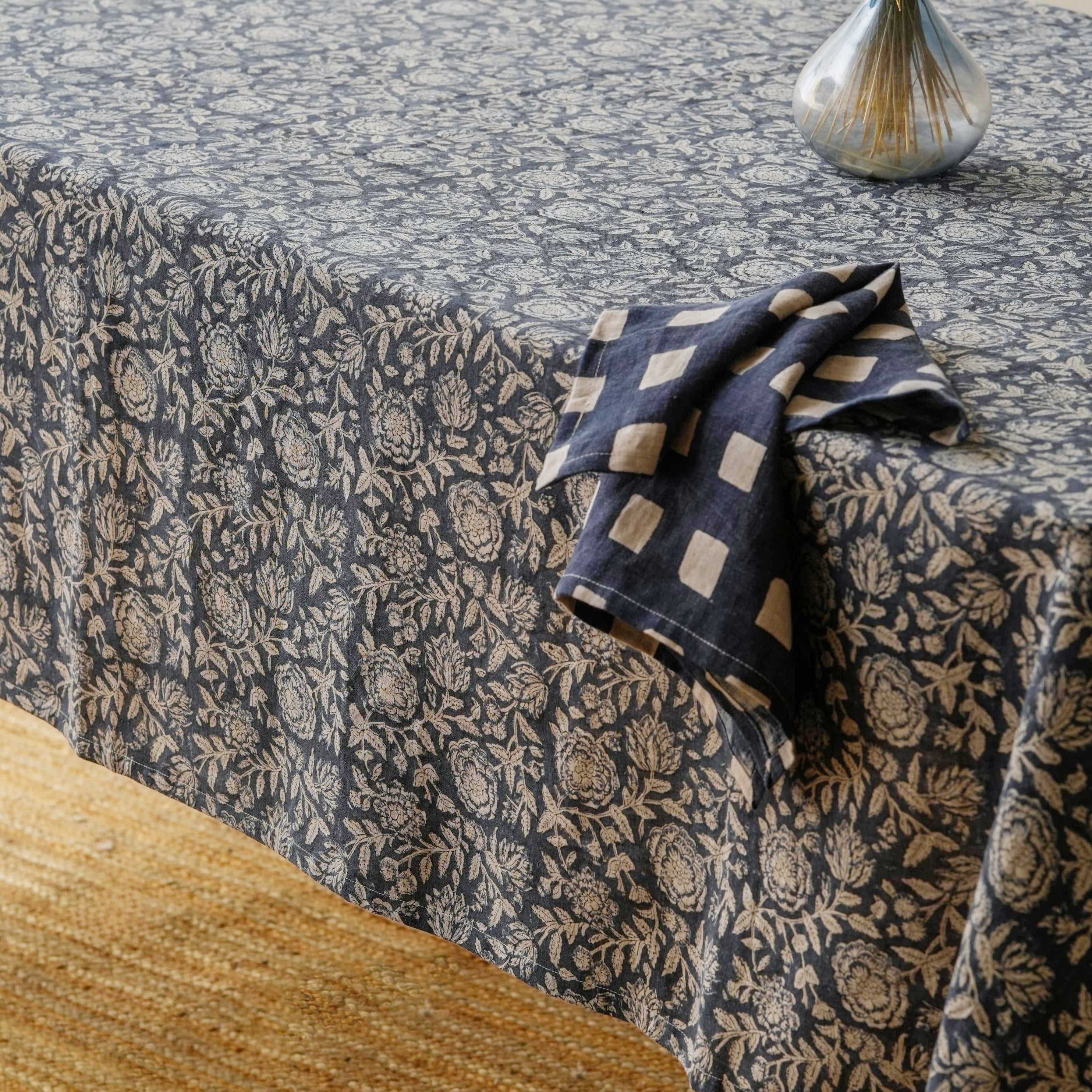 Salt & Sundry Rio Linen Tablecloth - Thumbnail 3