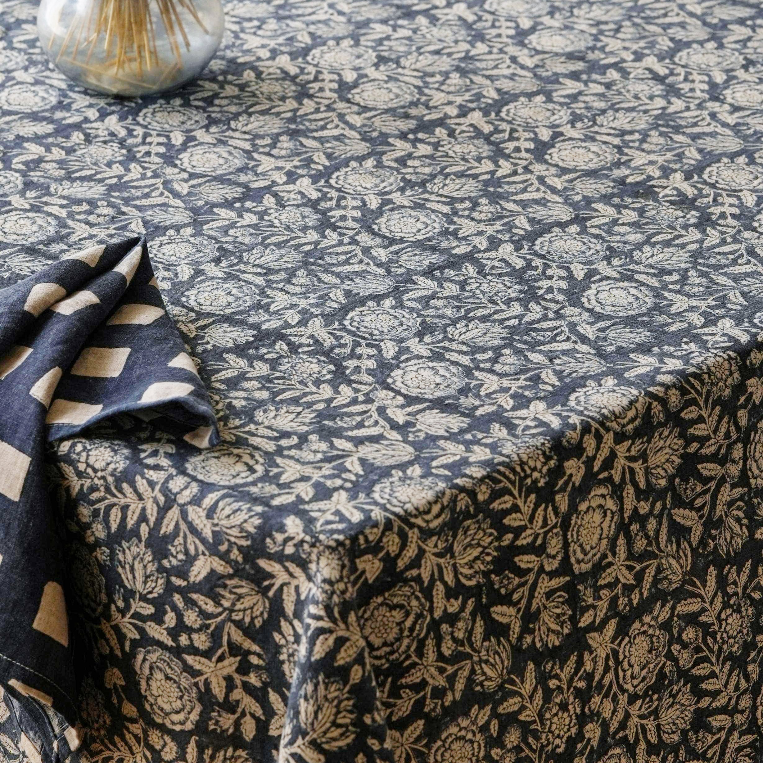 Salt & Sundry Rio Linen Tablecloth - Thumbnail 4