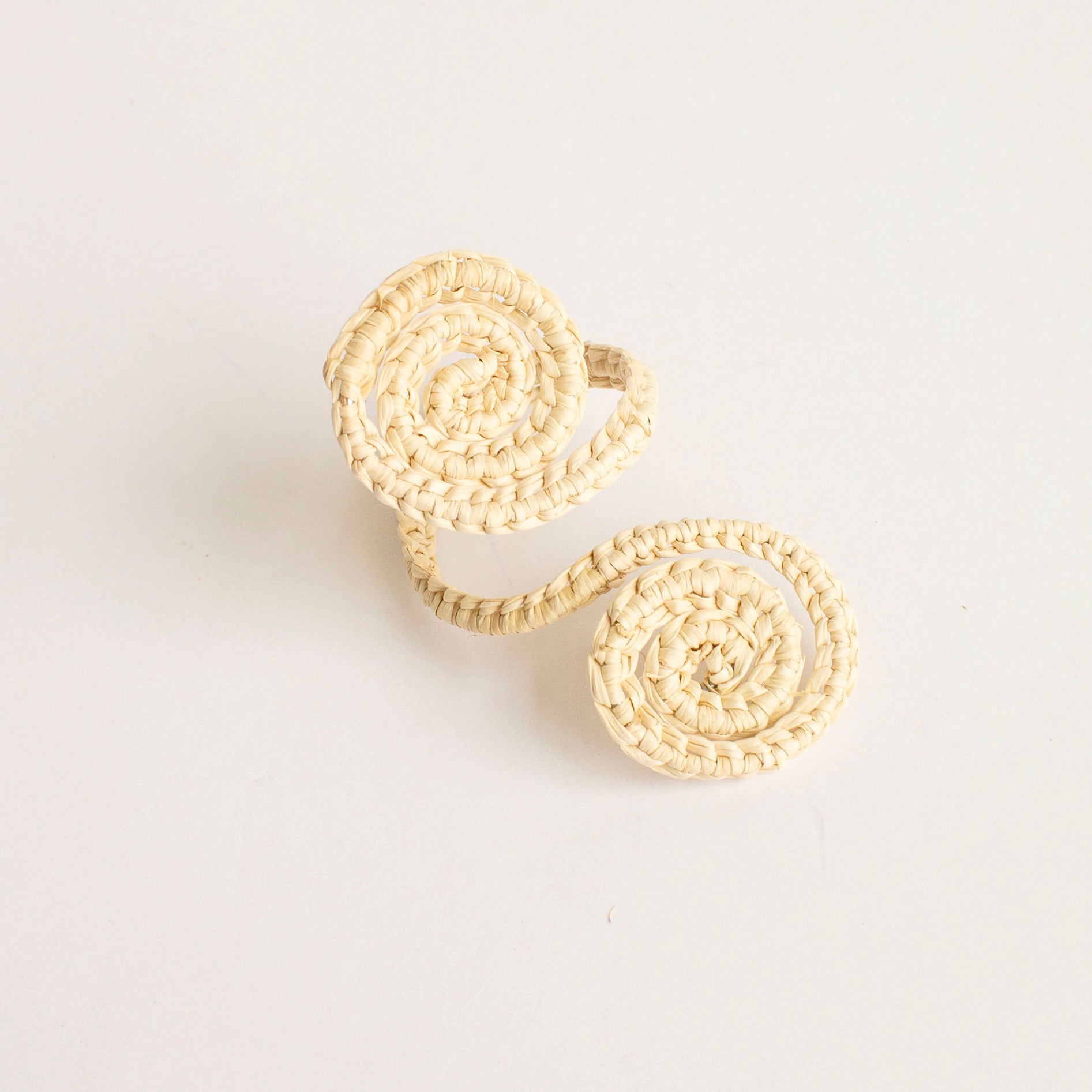 Coro Cora Napkin Ring - Thumbnail 2