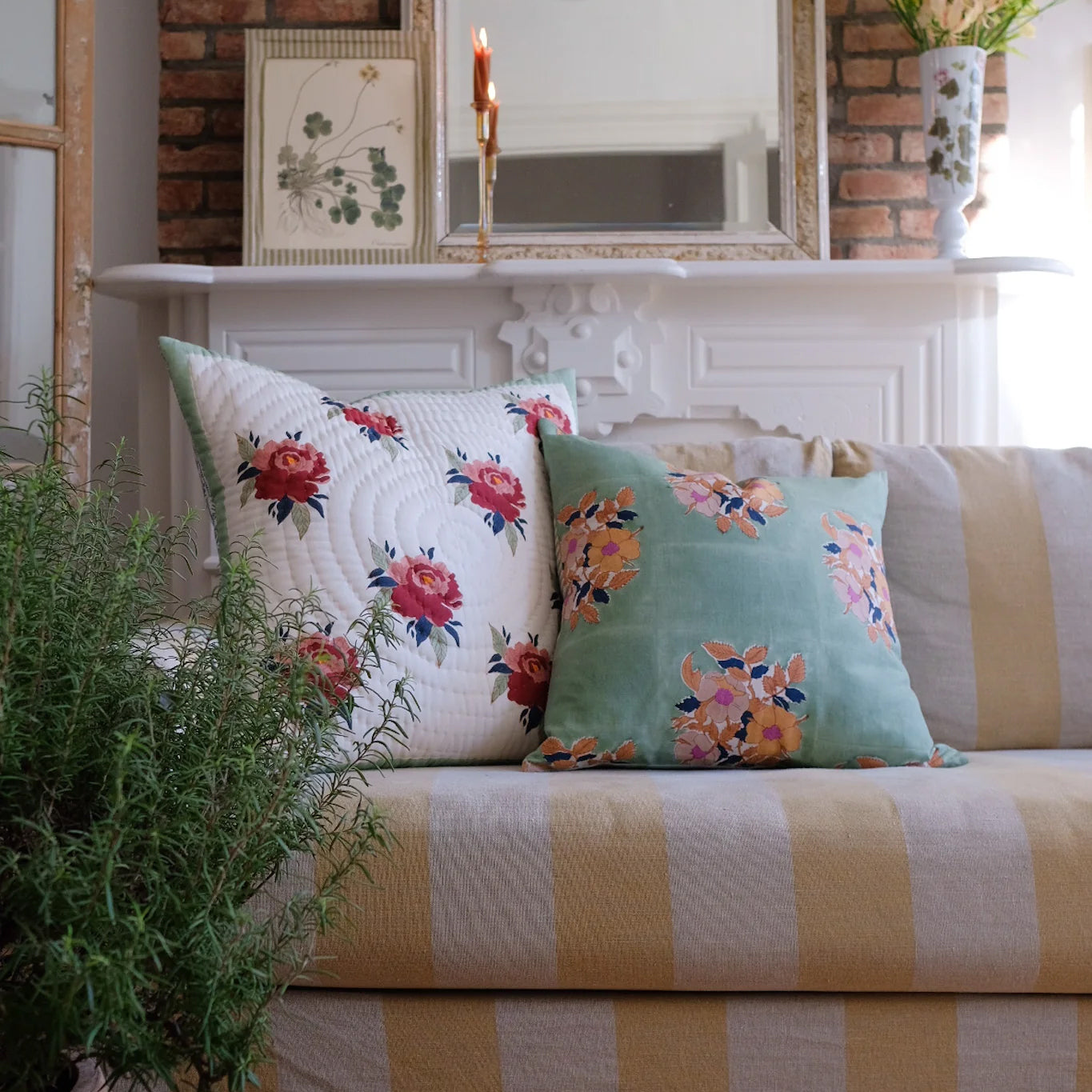 Soil to Studio DIA Linen Pillow - Thumbnail 4