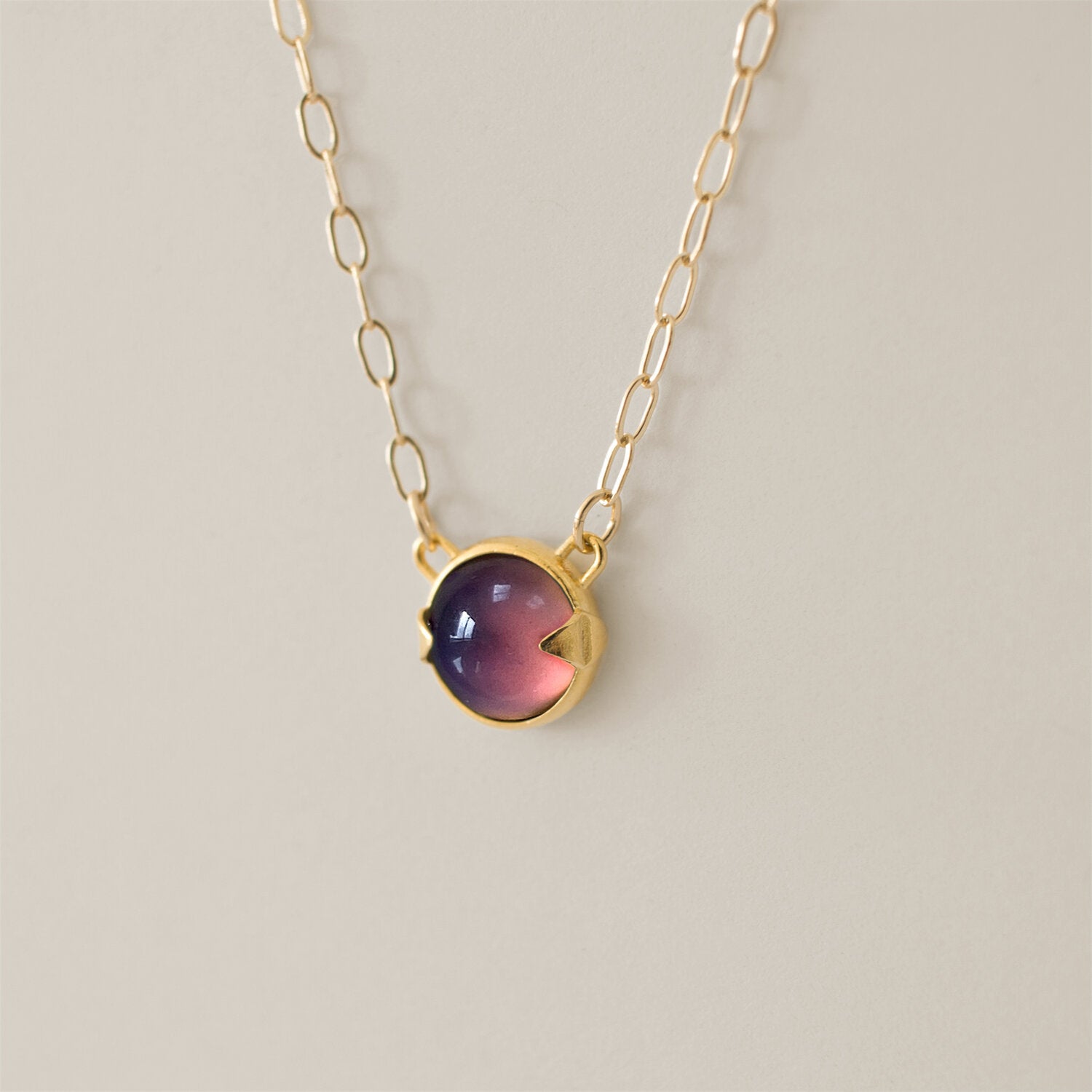 Feelings Mood Necklace – Salt & Sundry