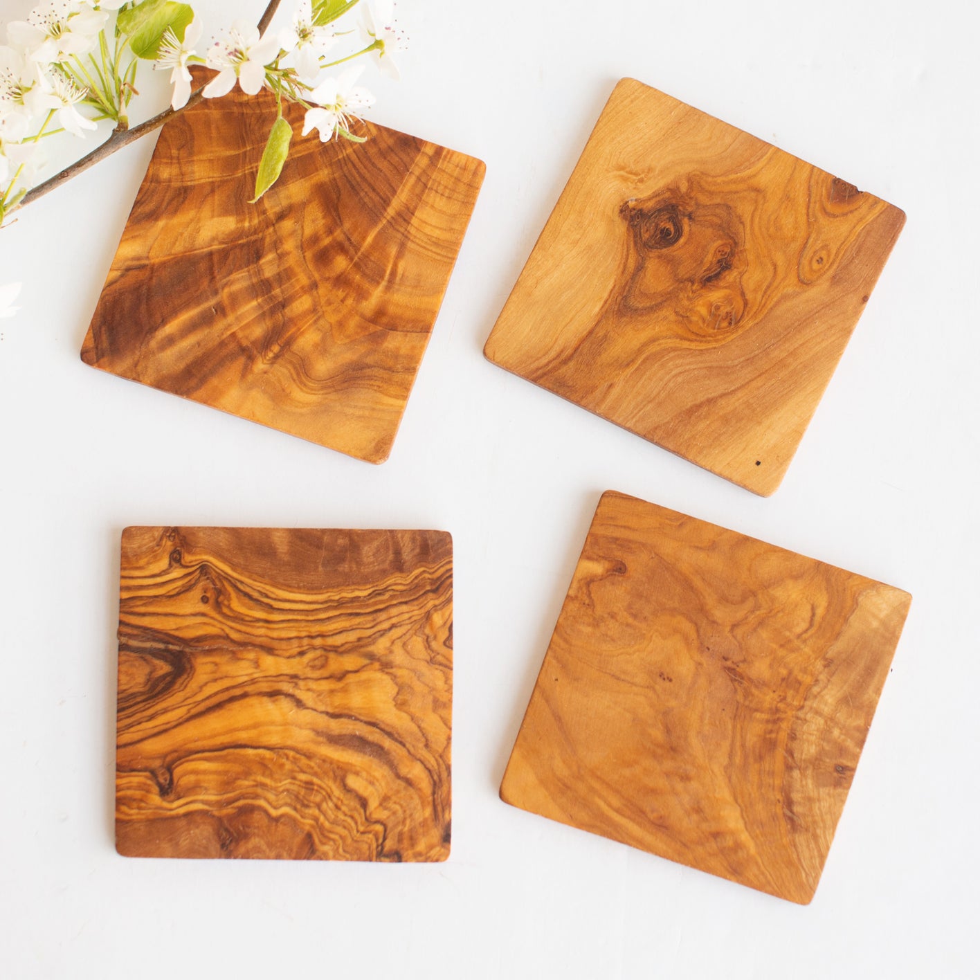 Be Home Olive Wood Coasters - Thumbnail 2