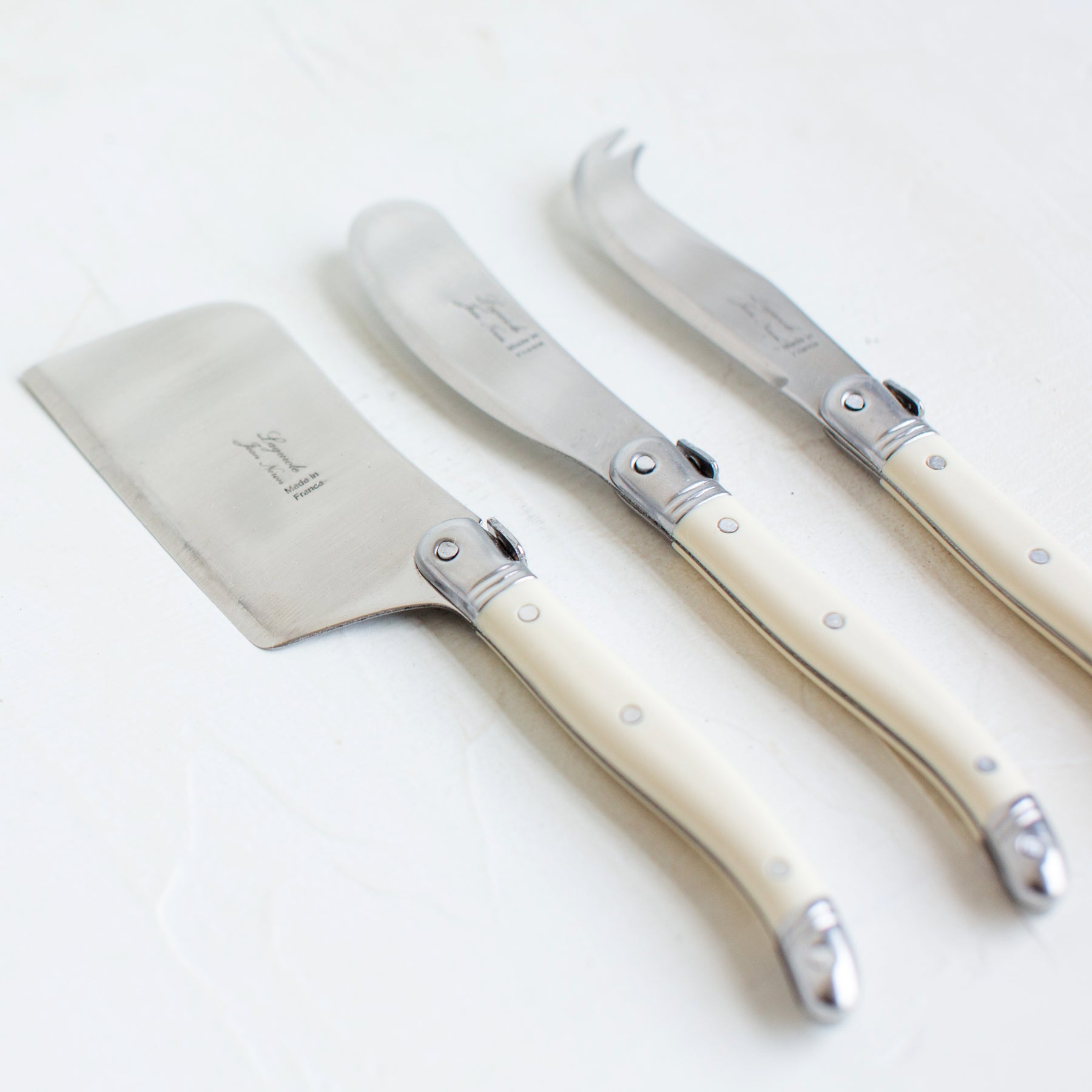 Laguiole Ivory Cheese Knife Set – Salt & Sundry