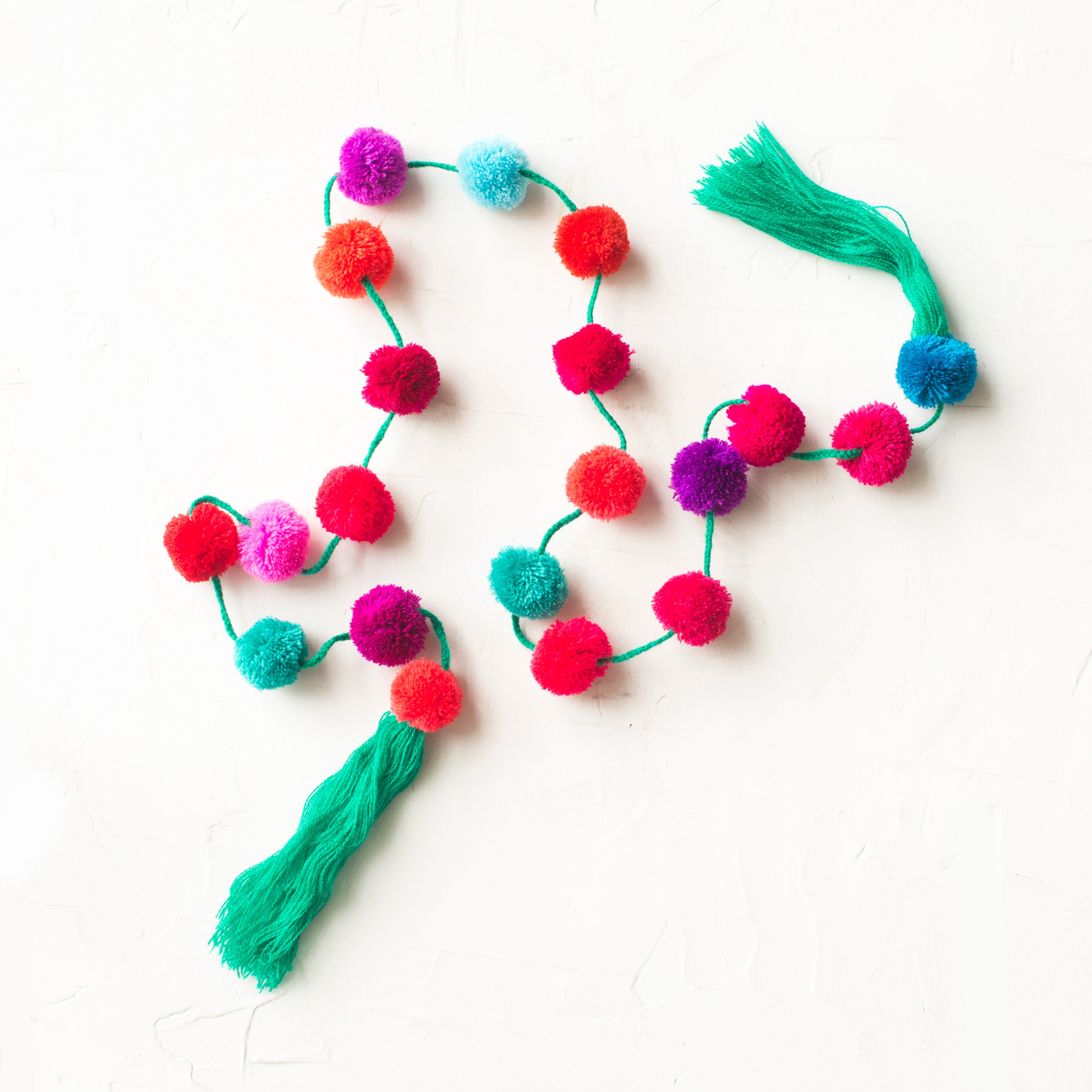 Salt & Sundry Pom Pom Garland - Thumbnail 2