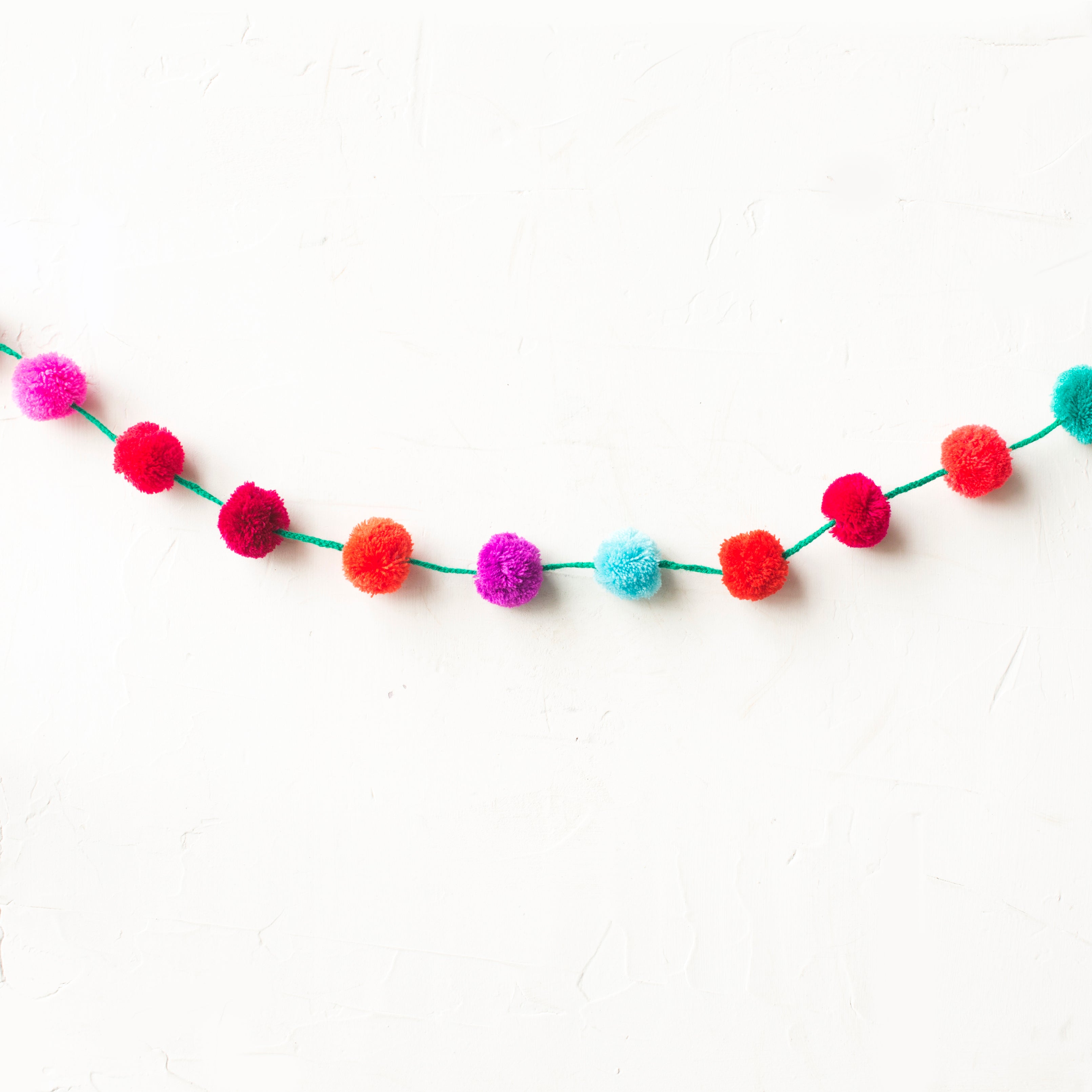 Salt & Sundry Pom Pom Garland - Thumbnail 5