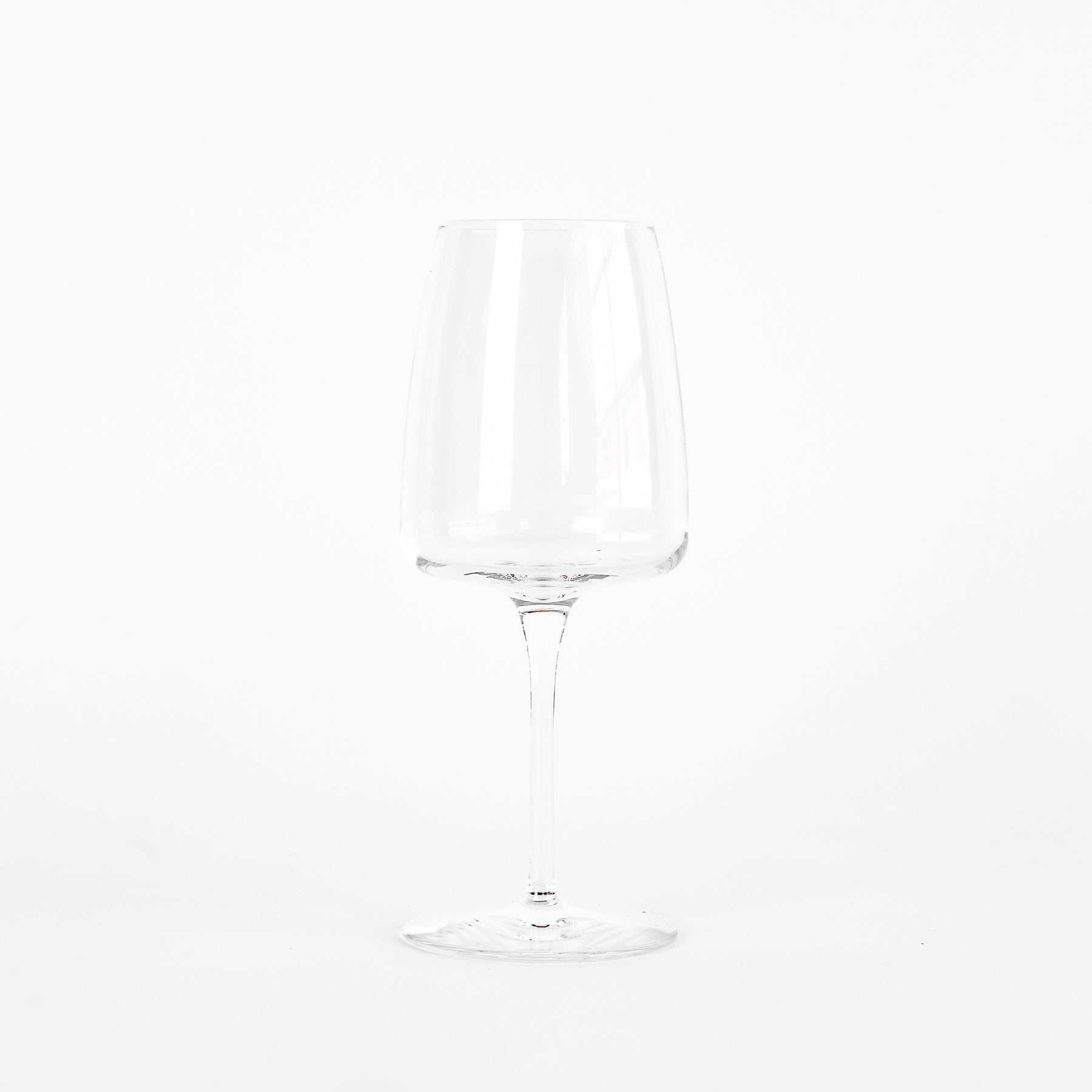 https://www.shopsaltandsundry.com/cdn/shop/products/planeo_wine_glass_1800x.jpg?v=1661265161